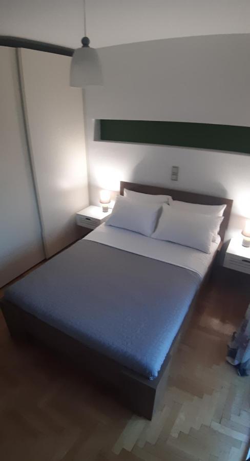 King George Sqr Apt Каламата Екстер'єр фото