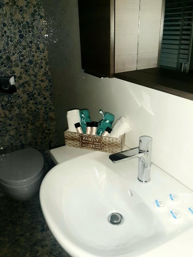 King George Sqr Apt Каламата Екстер'єр фото