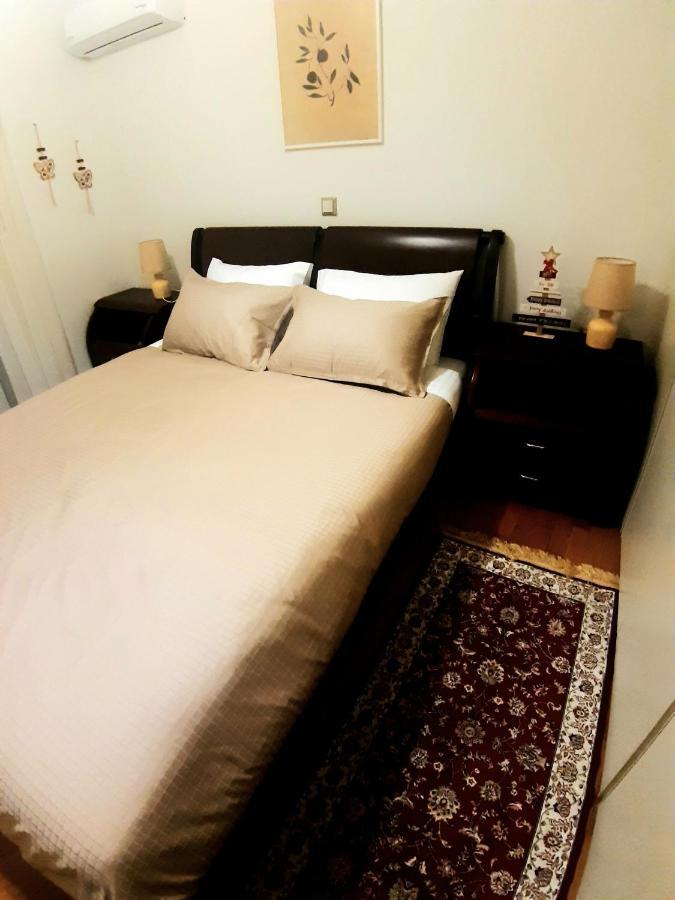 King George Sqr Apt Каламата Екстер'єр фото